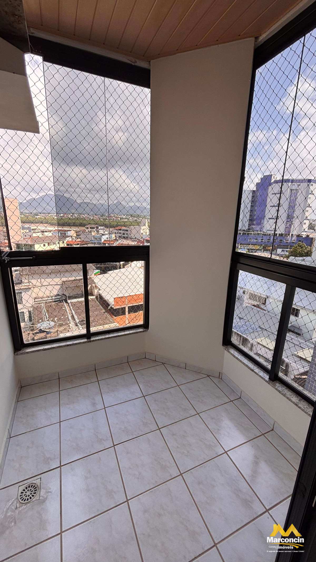 Apartamento à venda com 2 quartos - centro,Guarapari