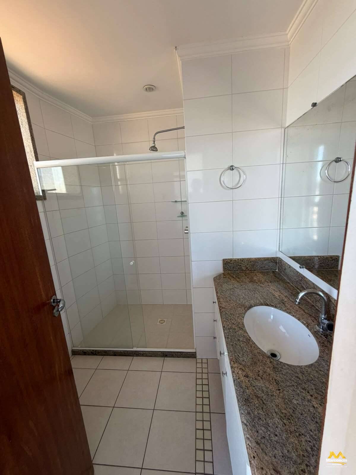 Apartamento à venda, com 4 quartos, 140,00m² - Marconcin Imóveis