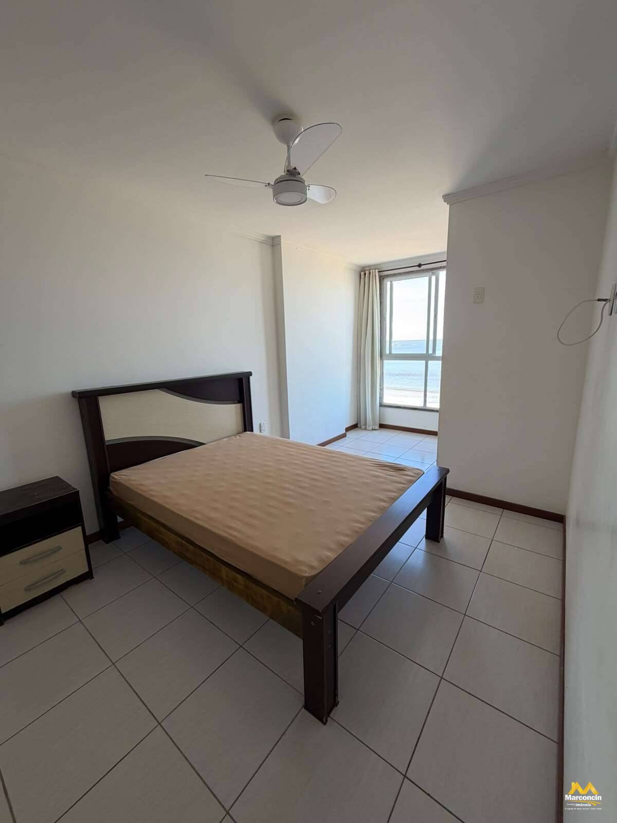  - Apartamento à venda, com 4 quartos, 140,00m²