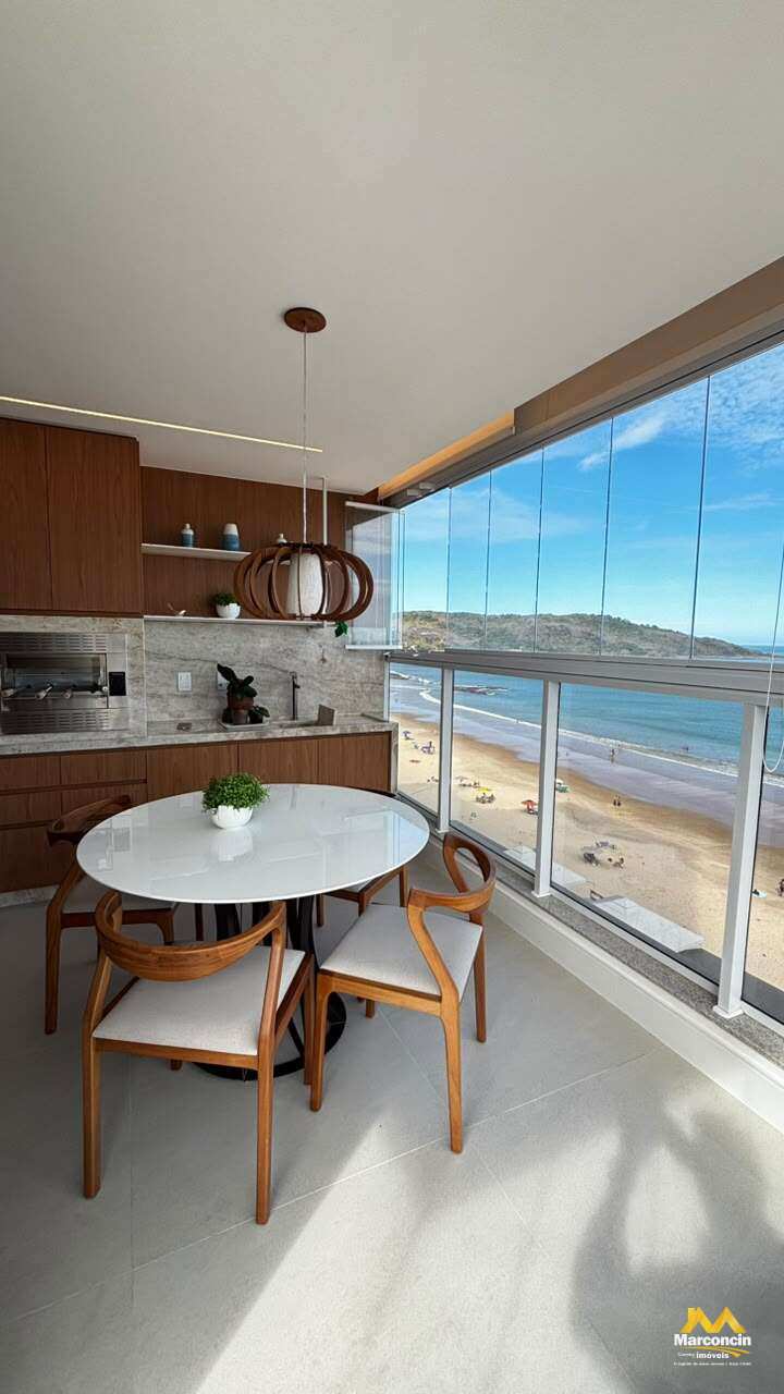  - Apartamento à venda, com 4 quartos, 155,00m²