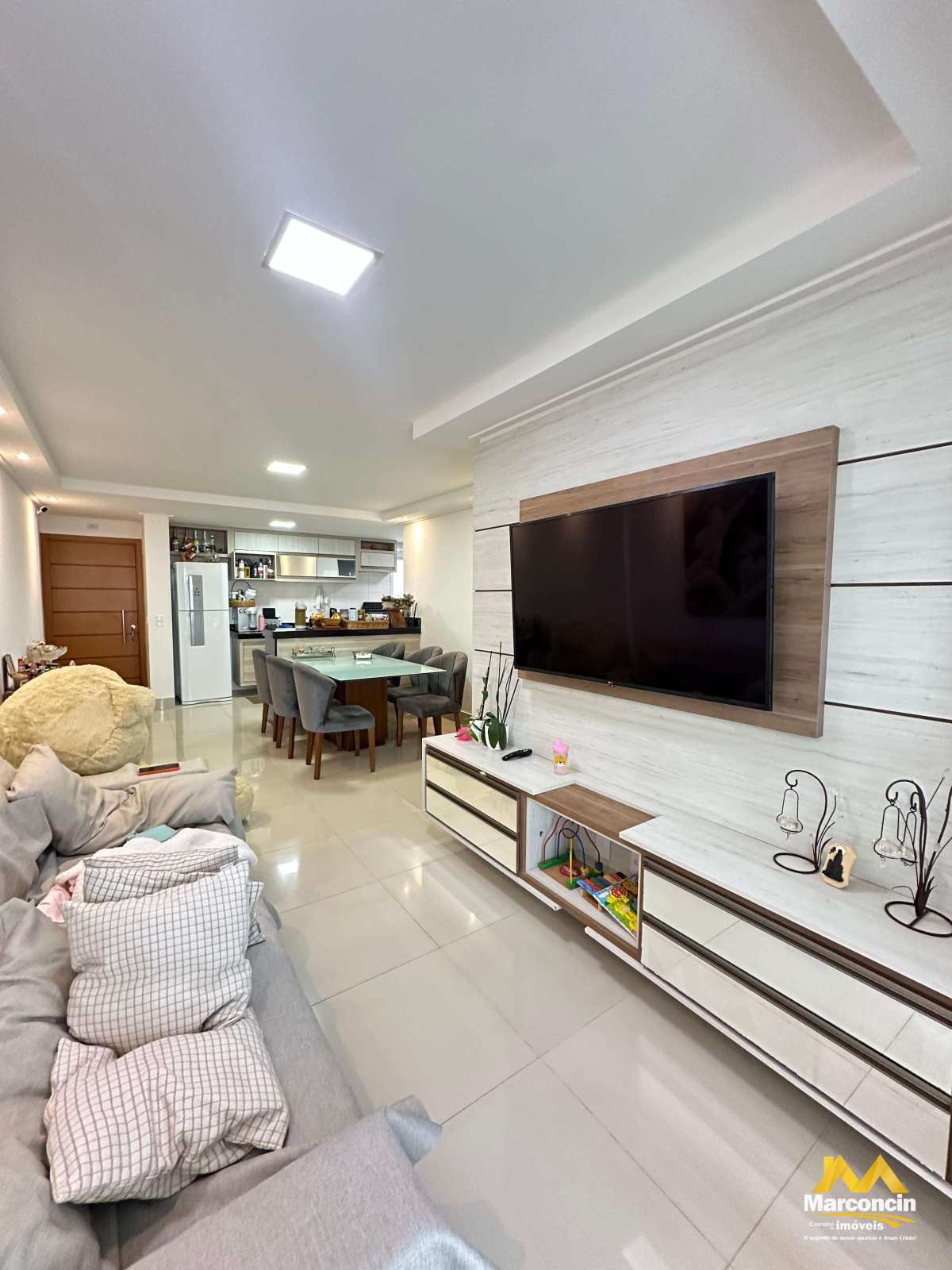  - Apartamento à venda em Guarapari, Muquiçaba, com 3 quartos