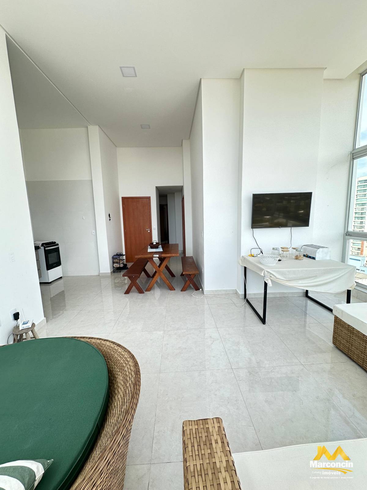  - Apartamento à venda em Guarapari, Praia do Morro, com 3 quartos