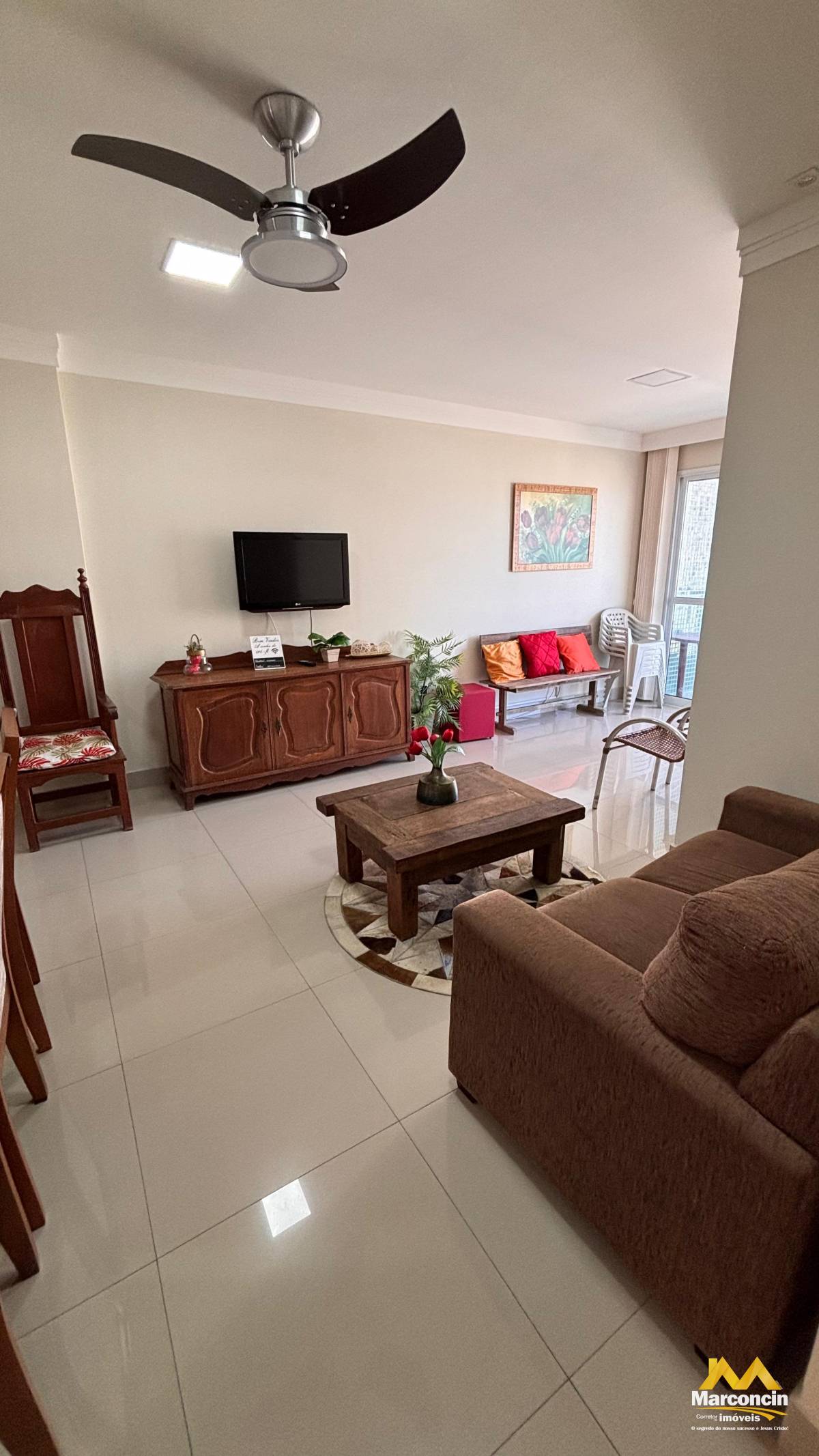  - Apartamento à venda em Guarapari, Praia do Morro, com 3 quartos