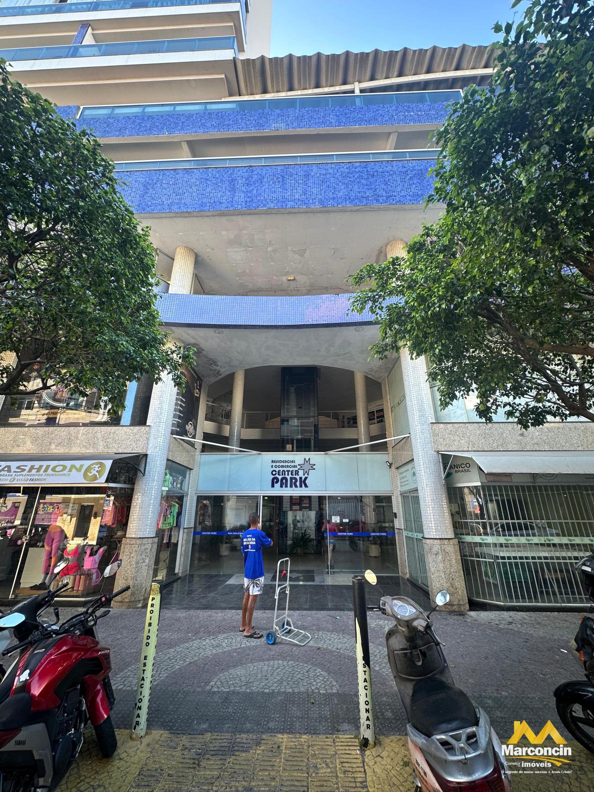 Apartamento à venda com 2 quartos - Centro,Guarapari