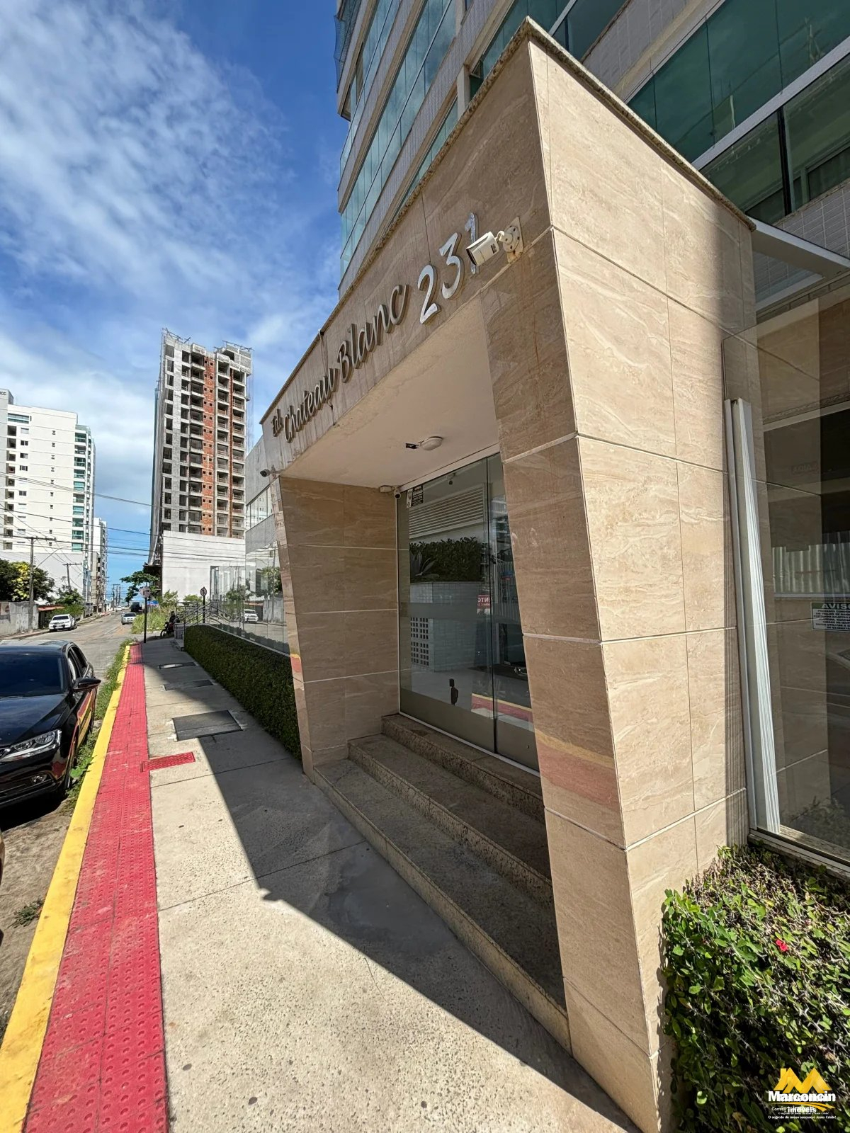 Apartamento à venda com 2 quartos - Praia do Morro,