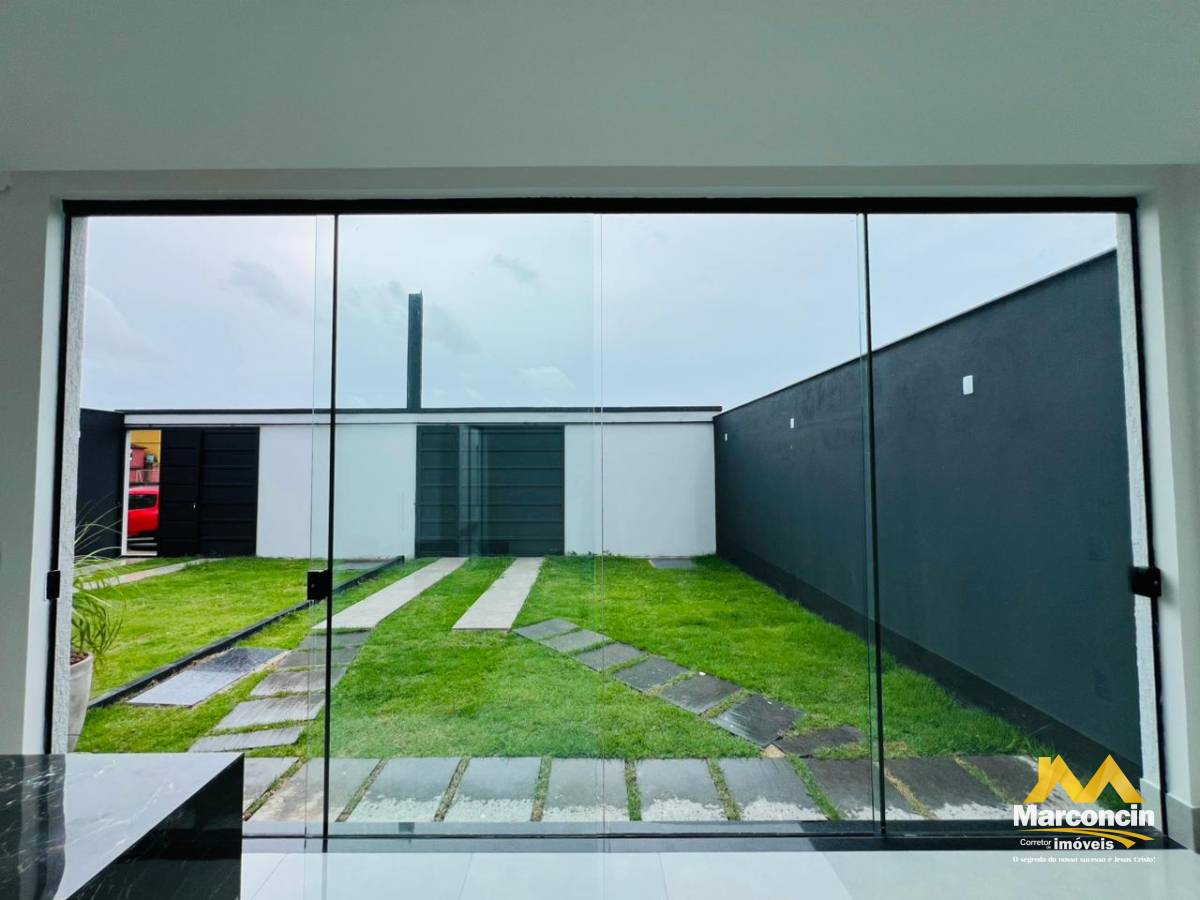 Casa à venda com 3 quartos - Portal de Guarapari,Guarapari