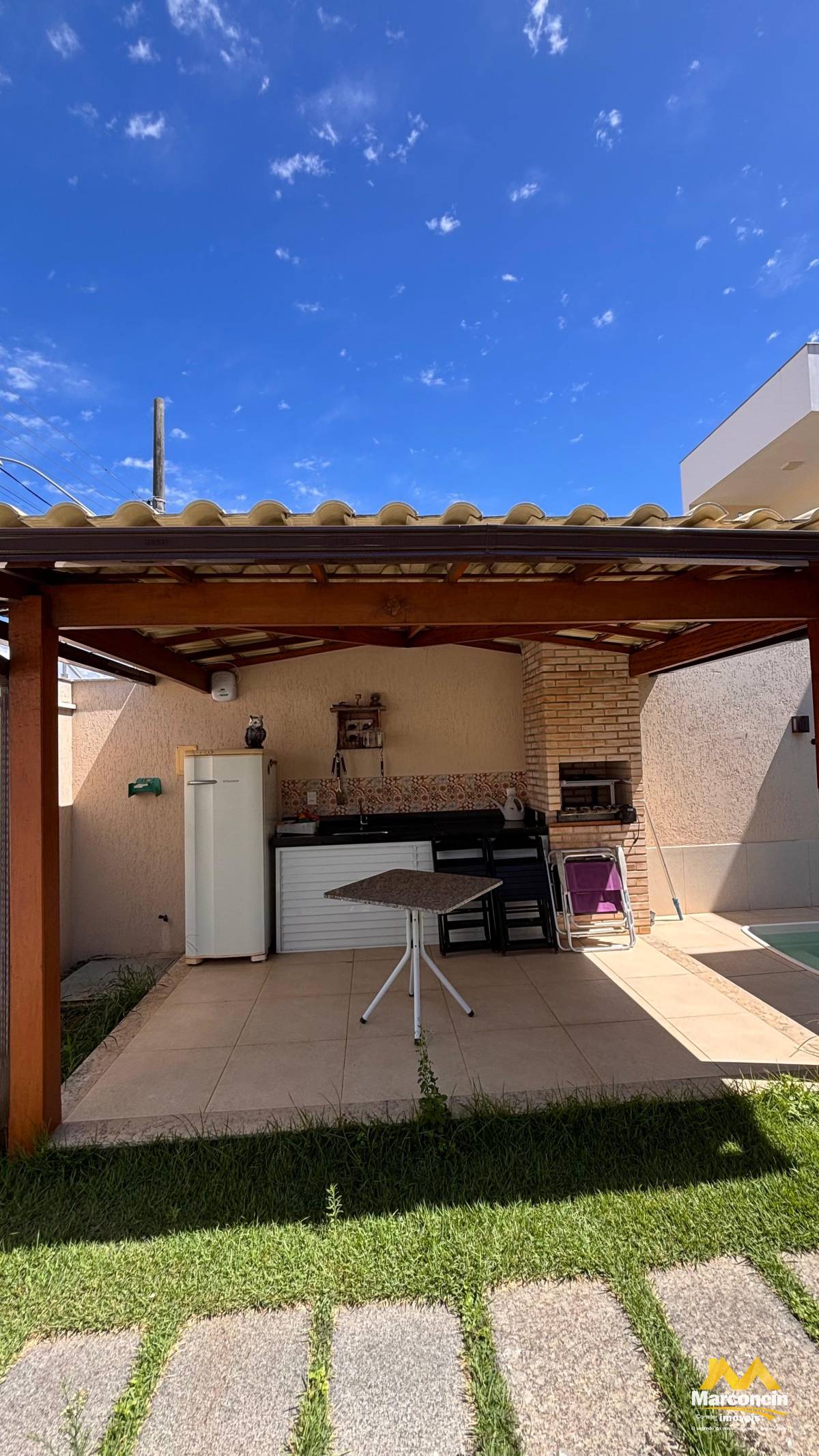 Casa à venda com 3 quartos - Praia do Morro,