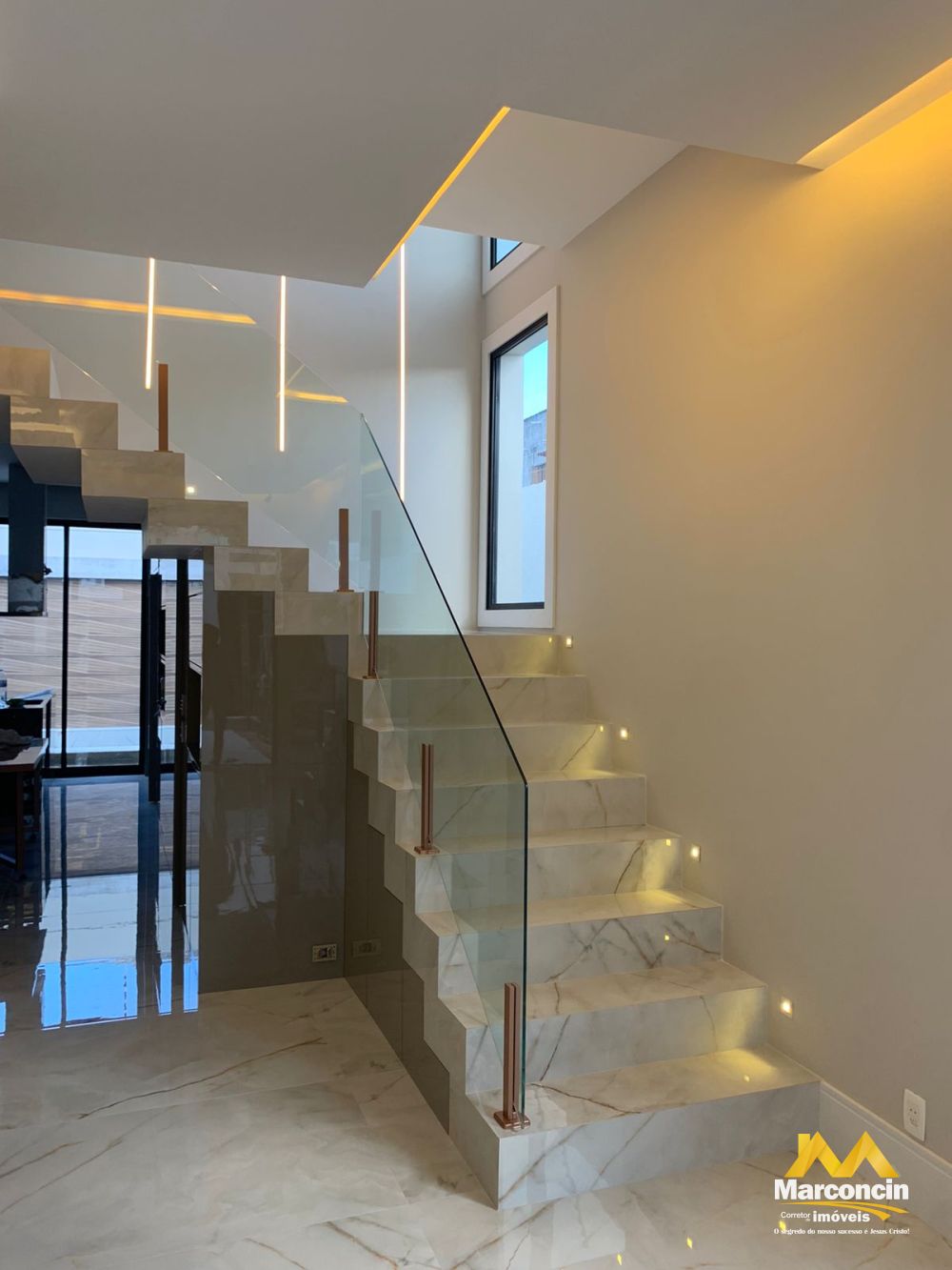  - Casa com 3 quartos, à venda em Guarapari, Praia do Morro