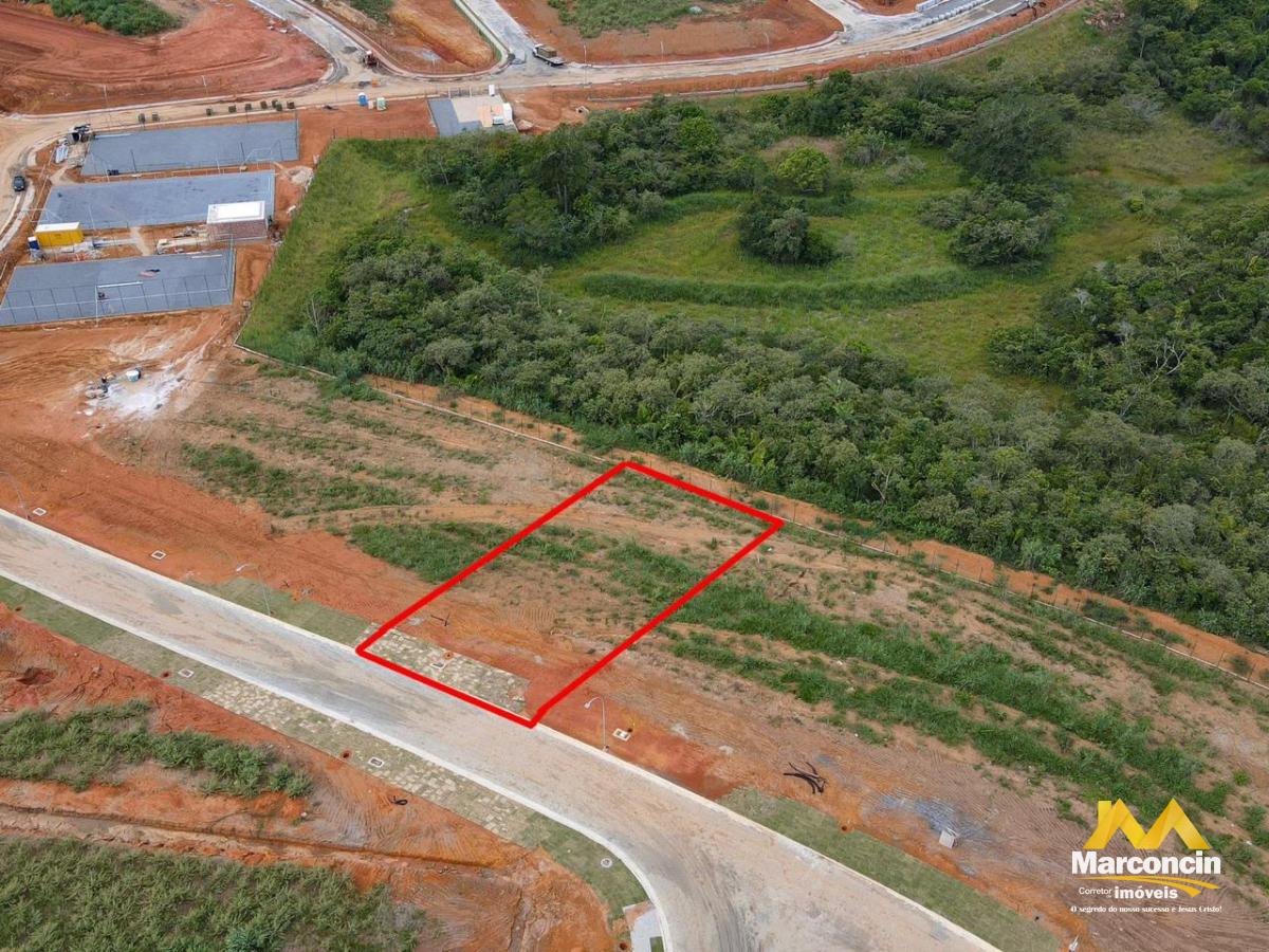 - Lote, 694,10m², à venda